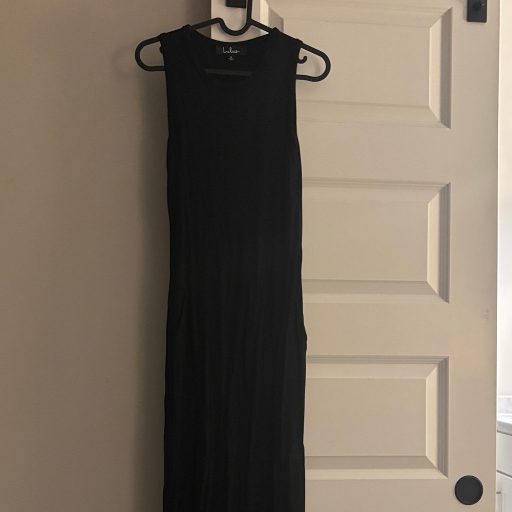 Lulu's Classic Black Maxi Dress